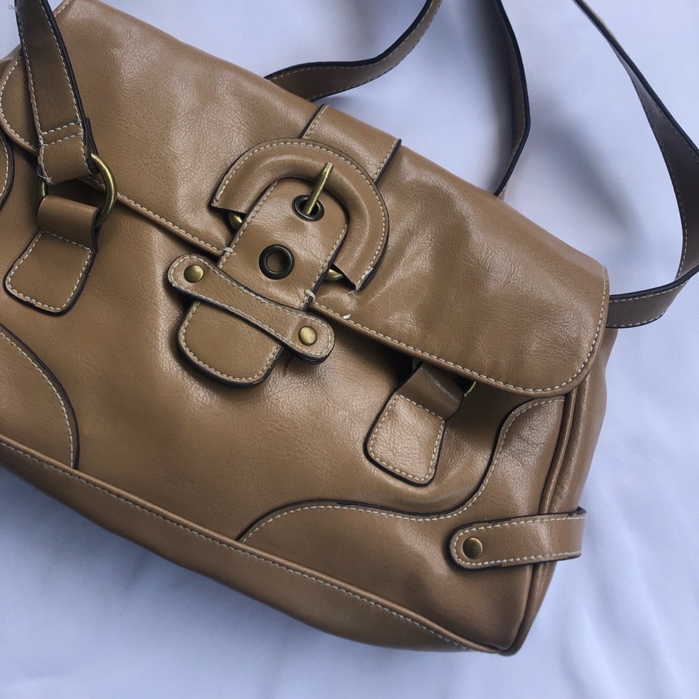 Tan shoulder strap purse
